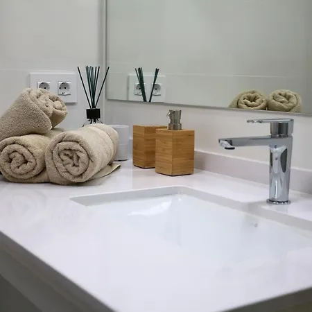 דירה Altamira Beachfront El Duque *