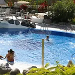 Altamira Beachfront El Duque *