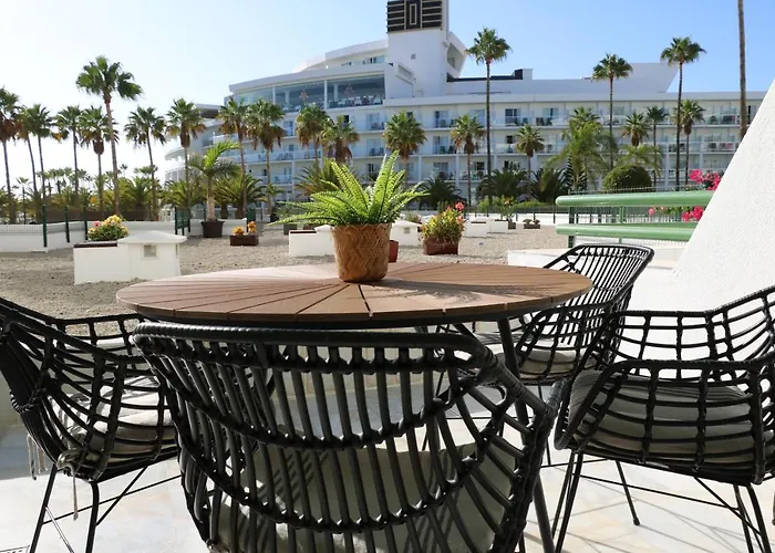 Διαμέρισμα Altamira Ocean Views One Bedroom *